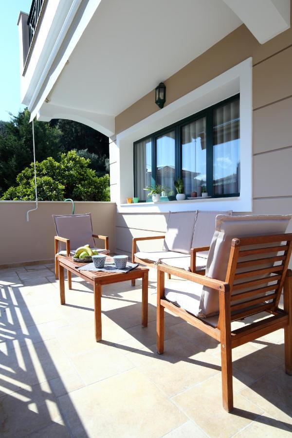 Villa-Ruby Ligia Exterior foto